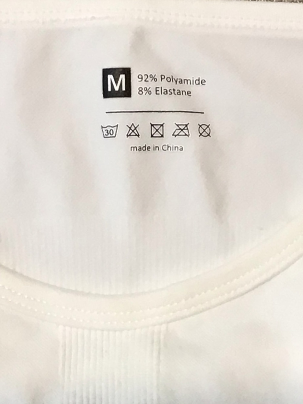 Classic White Ribbed Cropped Camisole with Adjustable Straps - Picture 3 of 3